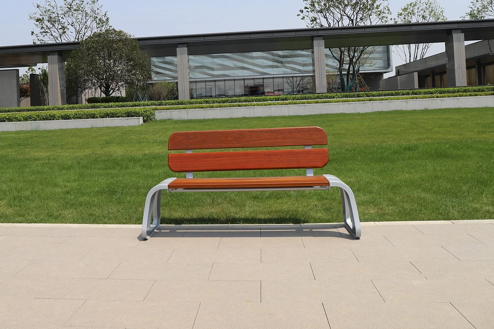 生成沿海街道场景图片 (1).png